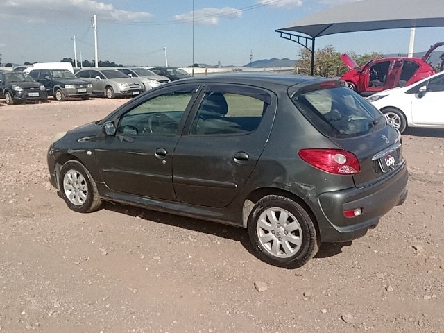 Vehicle_photo_3