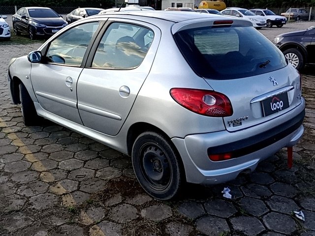 Vehicle_photo_3
