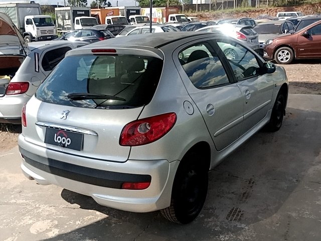 Vehicle_photo_4