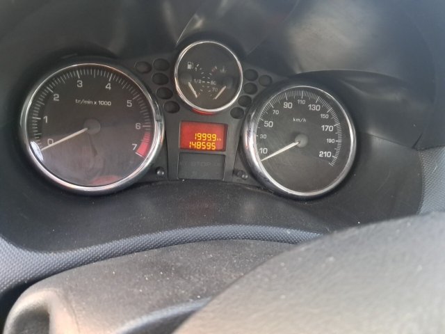 Vehicle_photo_12