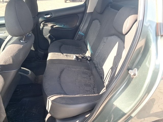 Vehicle_photo_7