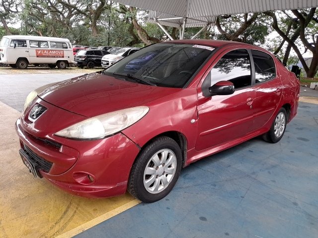 Veículo Peugeot 207 Passion Peugeot 207 Passion XR 2010 Conservado com avarias leves 2011 em leilão