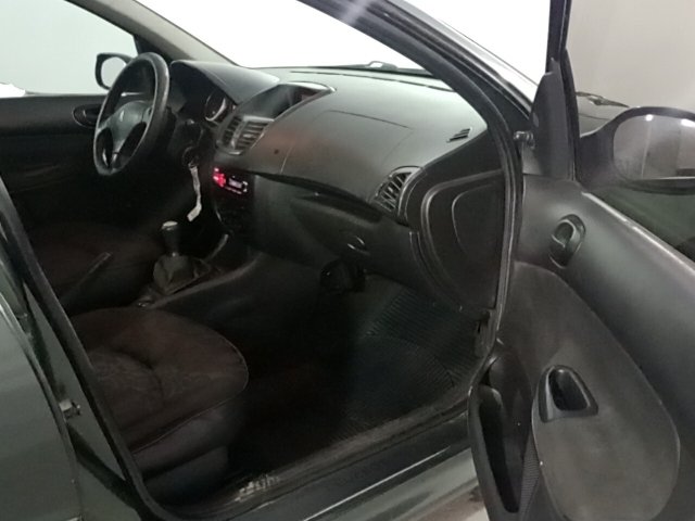 Vehicle_photo_9