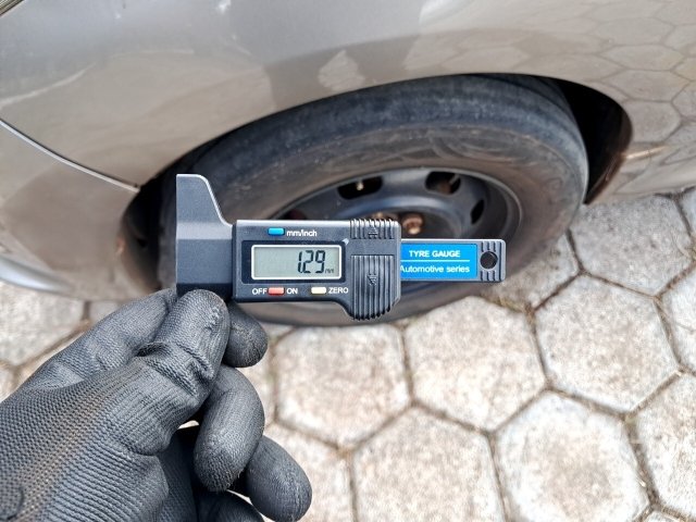 Vehicle_photo_42