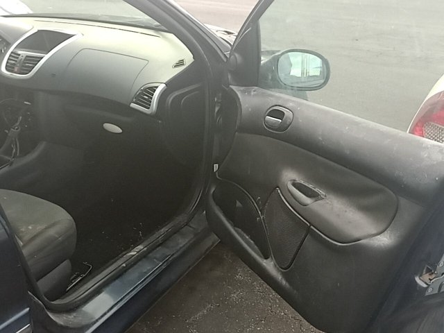Vehicle_photo_9