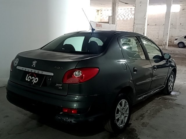Vehicle_photo_7