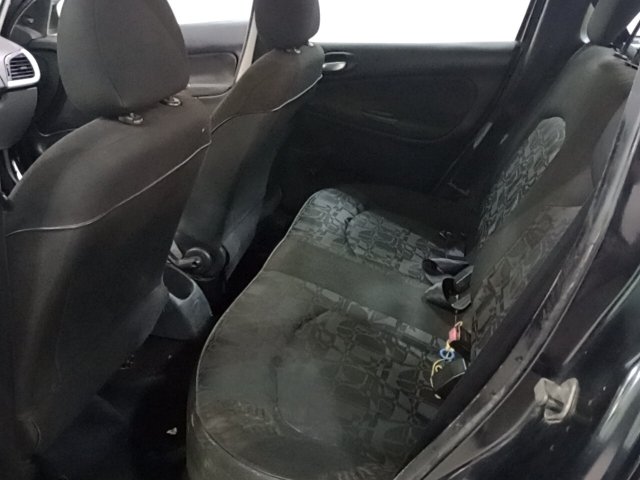 Vehicle_photo_10