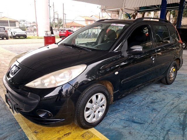 Veículo Peugeot 207 PEUGEOT 207 1.4 XR SPORT SW 8V FLEX 4P MANUAL 2009/2010 2010 em leilão