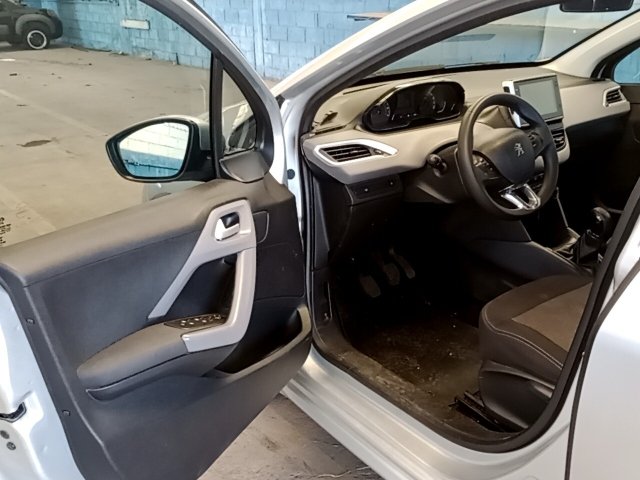 Vehicle_photo_8