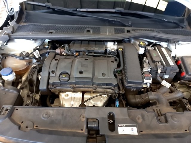 Vehicle_photo_12