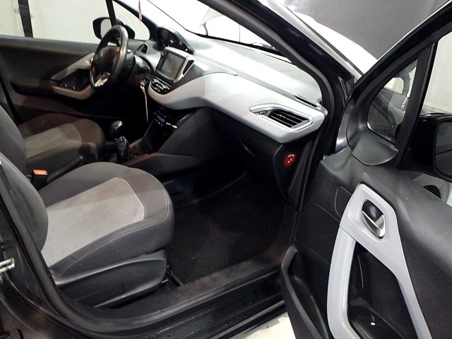 Vehicle_photo_9