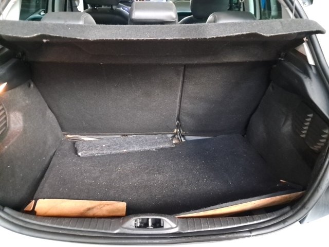 Vehicle_photo_11