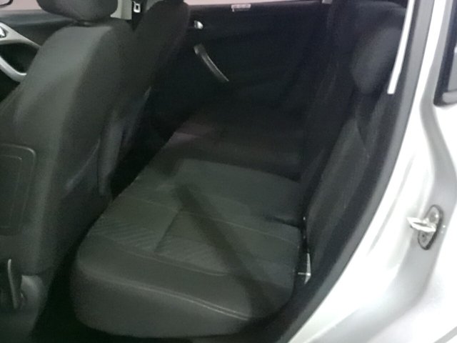 Vehicle_photo_10