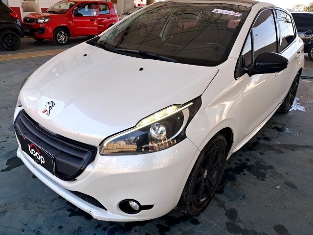 Veículo Peugeot 208 PEUGEOT 208 GRIFFE 2013/2014 2014 em leilão