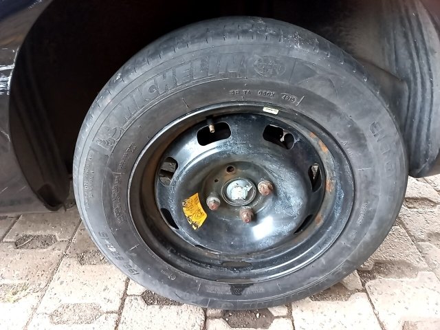 Vehicle_photo_15