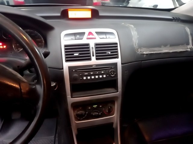Vehicle_photo_6