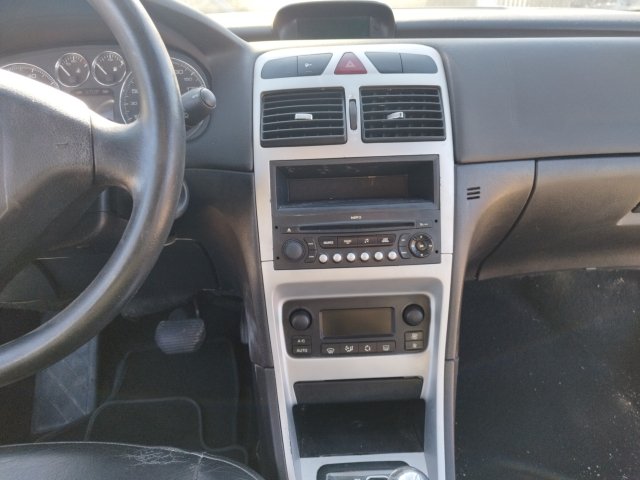 Vehicle_photo_6