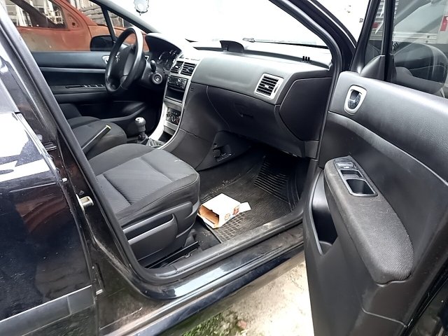 Vehicle_photo_9