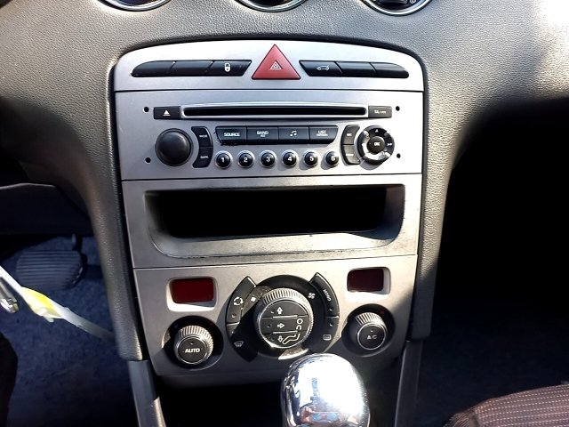 Vehicle_photo_6