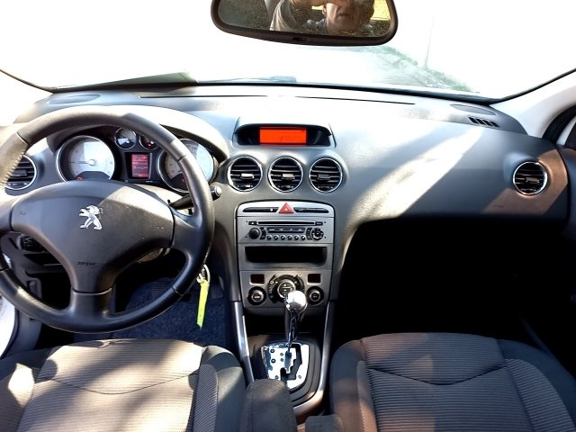 Vehicle_photo_7