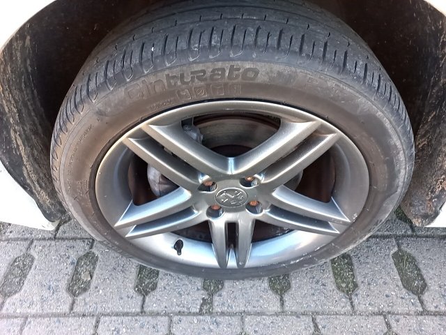 Vehicle_photo_12