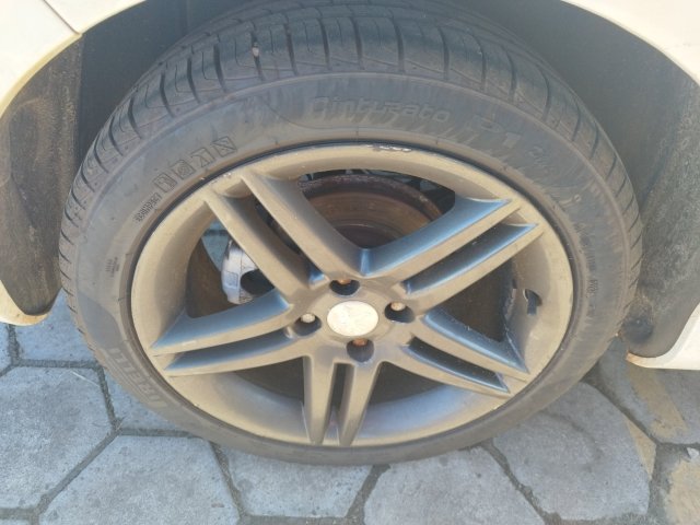 Vehicle_photo_16