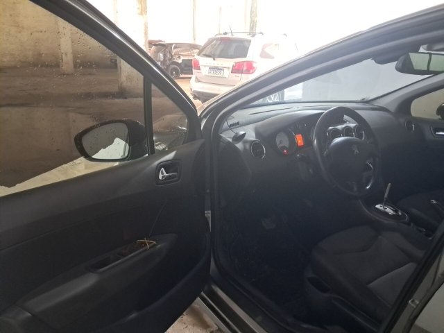 Vehicle_photo_4