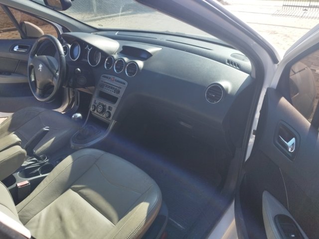 Vehicle_photo_9