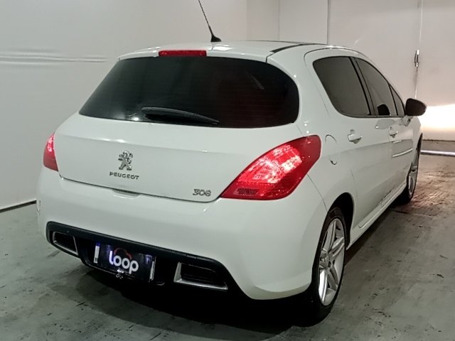 Vehicle_photo_4