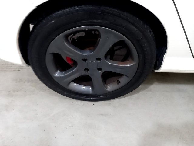 Vehicle_photo_16