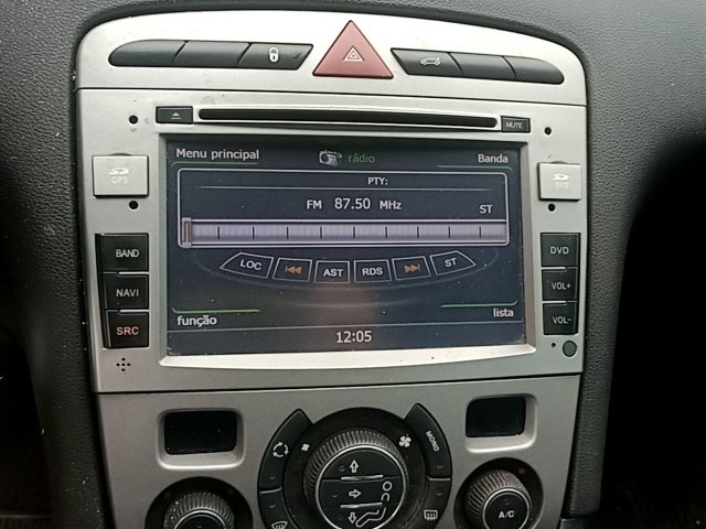 Vehicle_photo_6
