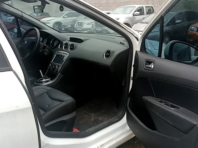 Vehicle_photo_9