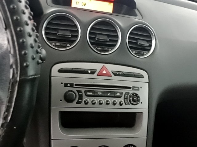 Vehicle_photo_6
