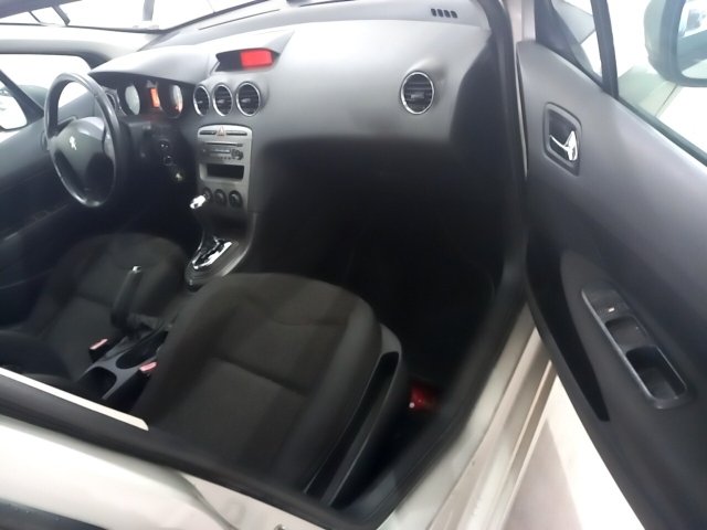 Vehicle_photo_9