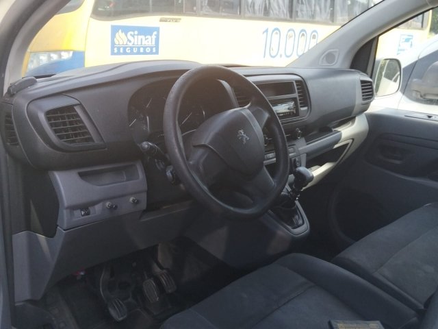 Vehicle_photo_7