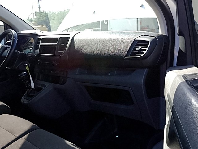 Vehicle_photo_9