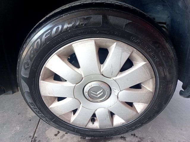 Vehicle_photo_14
