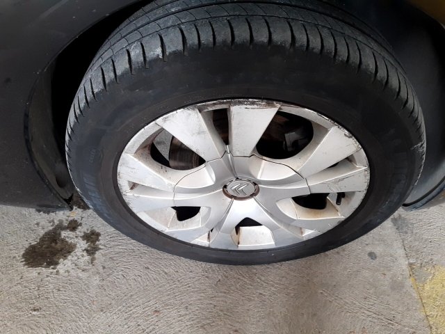 Vehicle_photo_14