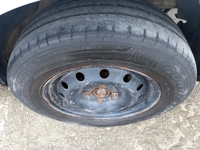 Vehicle_photo_14