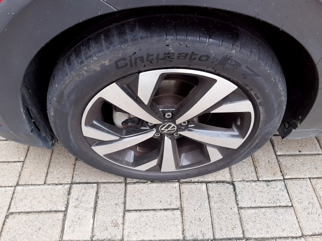 Vehicle_photo_13