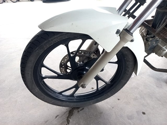 Vehicle_photo_13