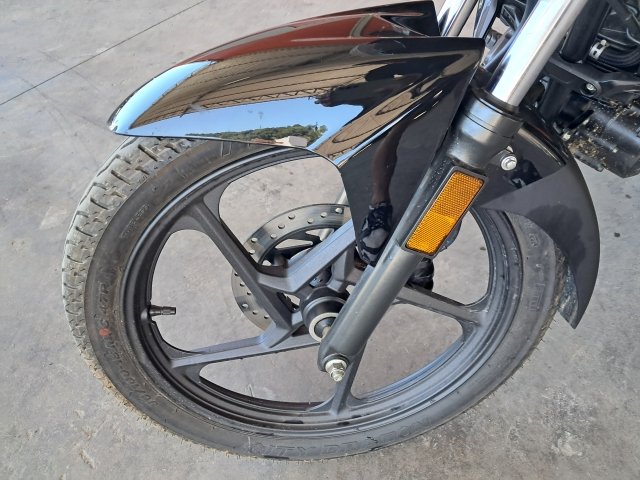 Vehicle_photo_13