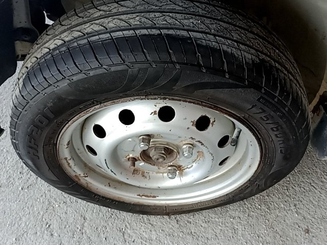 Vehicle_photo_13