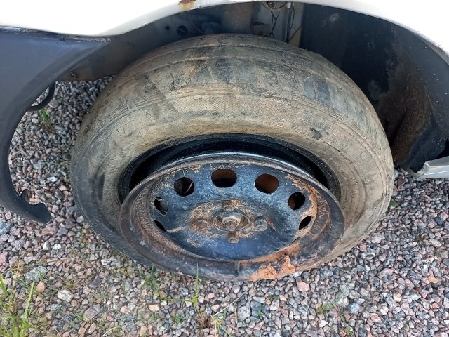Vehicle_photo_12
