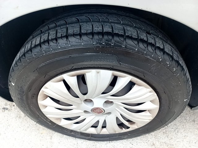 Vehicle_photo_29