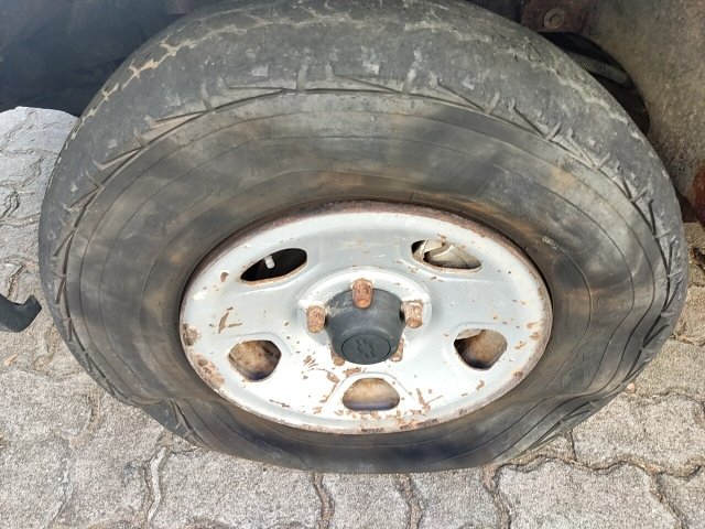 Vehicle_photo_12