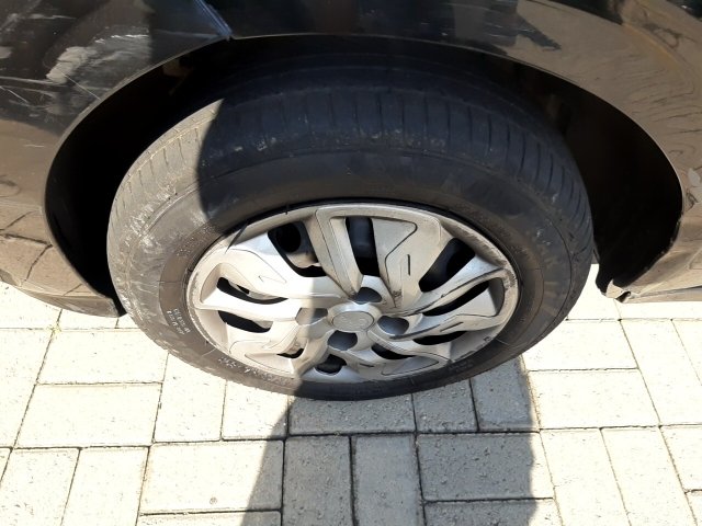 Vehicle_photo_13