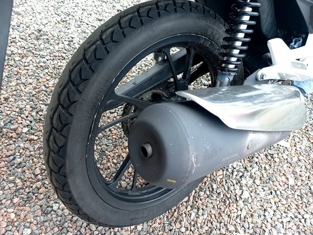 Vehicle_photo_16