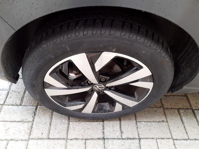 Vehicle_photo_16