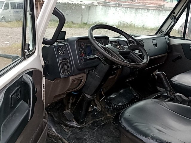 Vehicle_photo_8